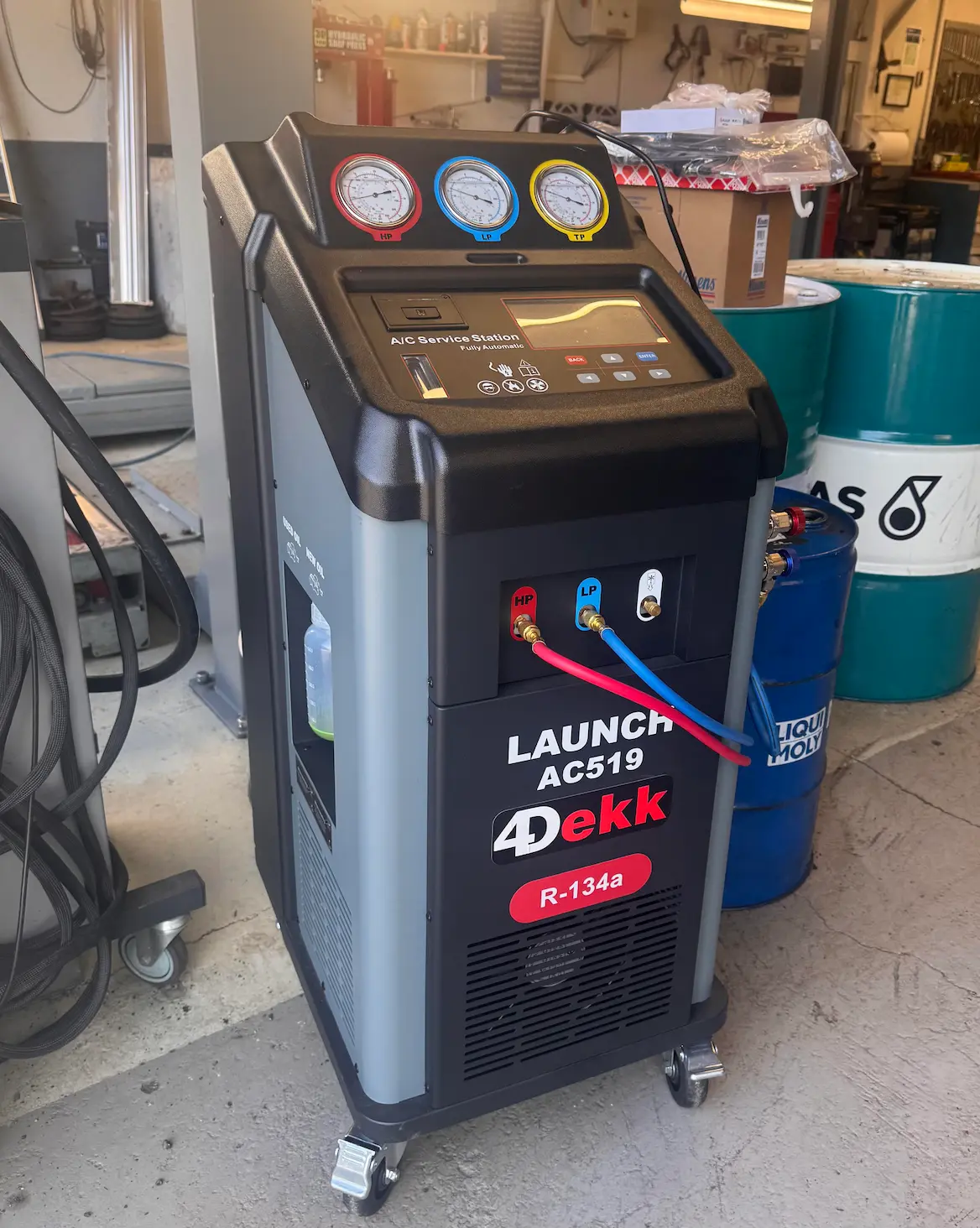 AC-service